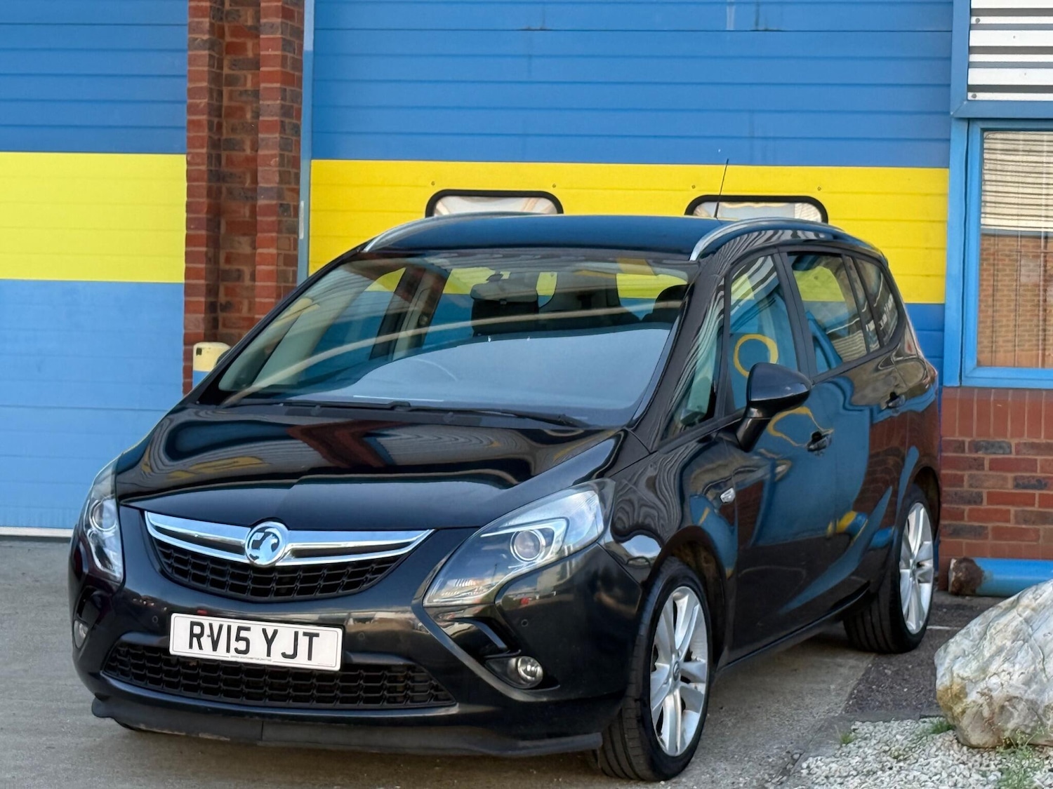 Vehicle 21