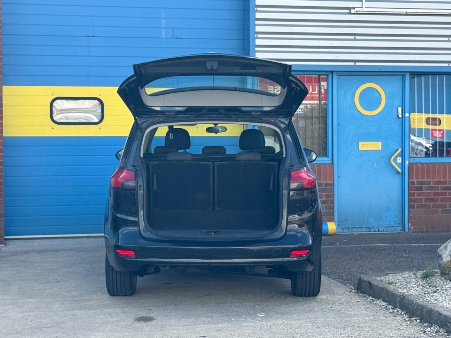Vehicle 28