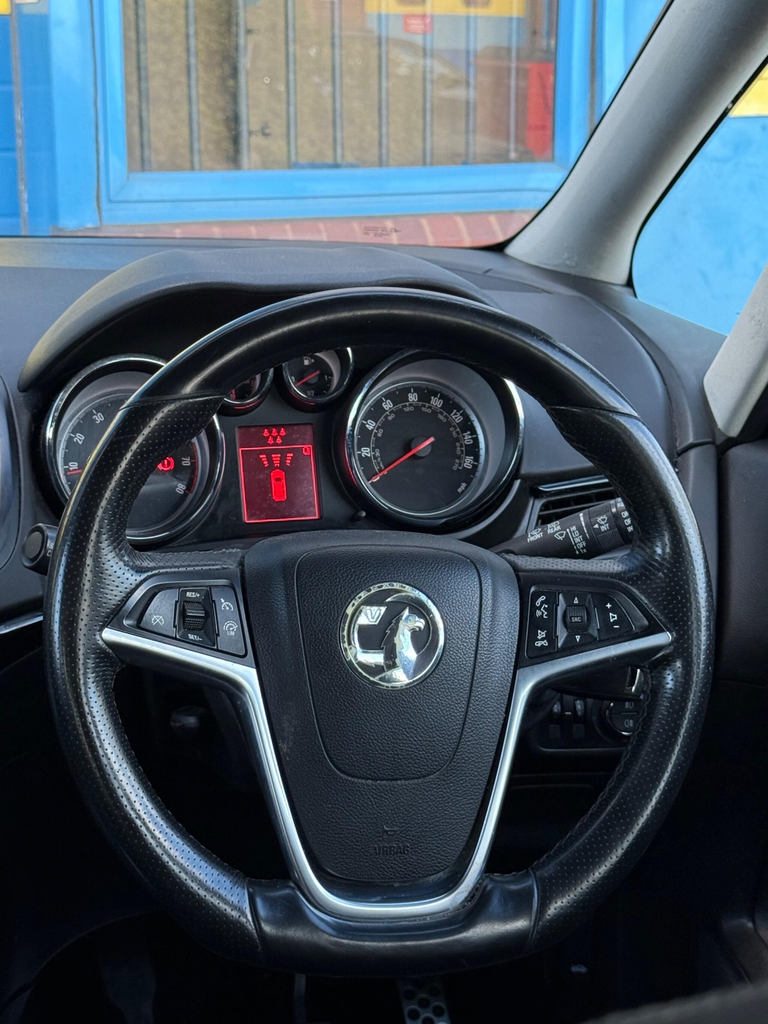 Vehicle 33