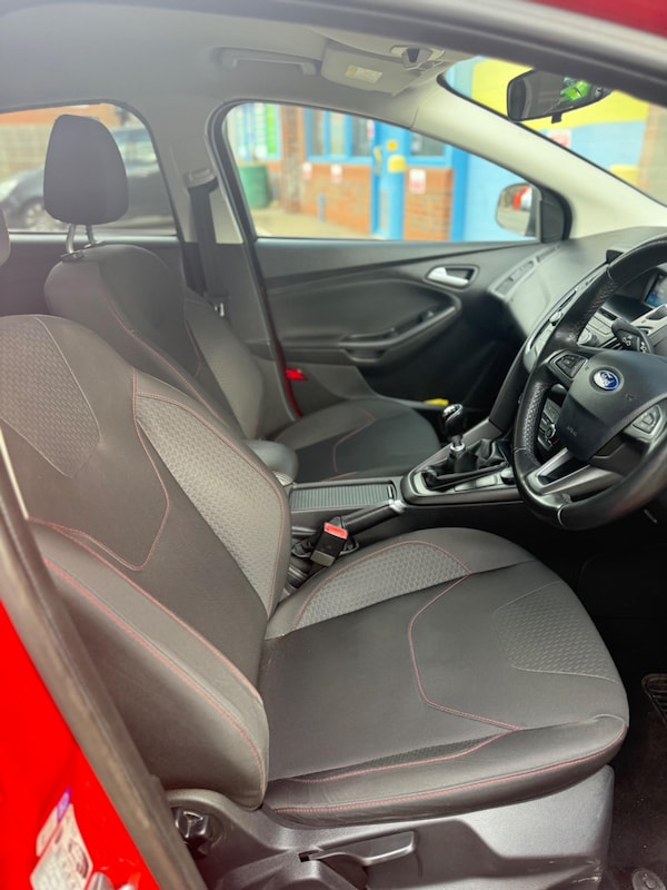 Used Ford Focus 2015 for sale - 74042730: Photo 10