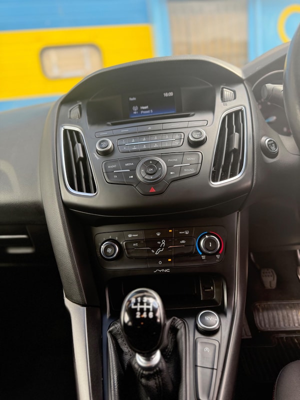 Used Ford Focus 2015 for sale - 74042730: Photo 21