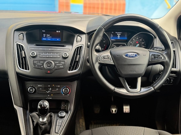 Used Ford Focus 2015 for sale - 74042730: Photo 25