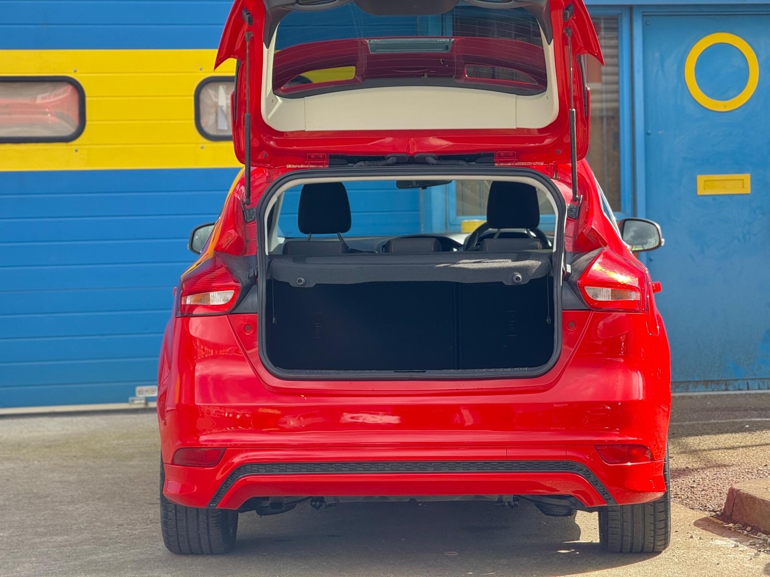 Vehicle 28