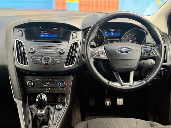 Used Ford Focus 2015 for sale - 74042730: Photo 48