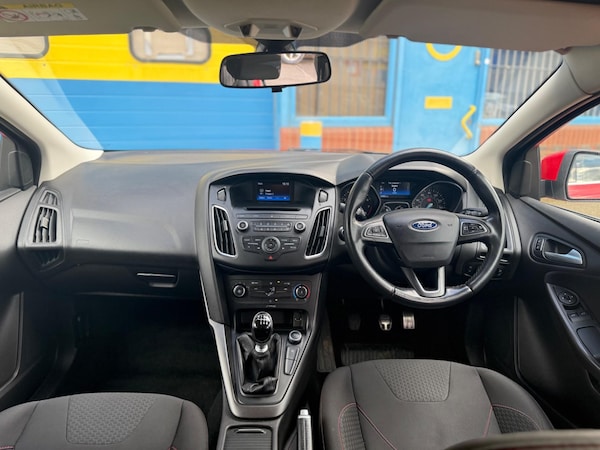 Used Ford Focus 2015 for sale - 74042730: Photo 7