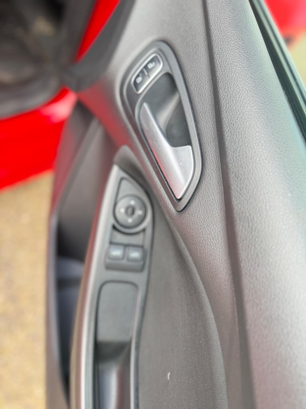 Used Ford Focus 2015 for sale - 74042730: Photo 9
