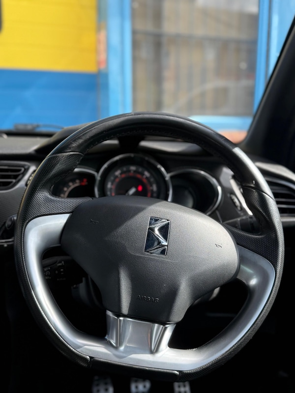 Used Citroen DS3 2014 for sale - 76247456: Photo 54