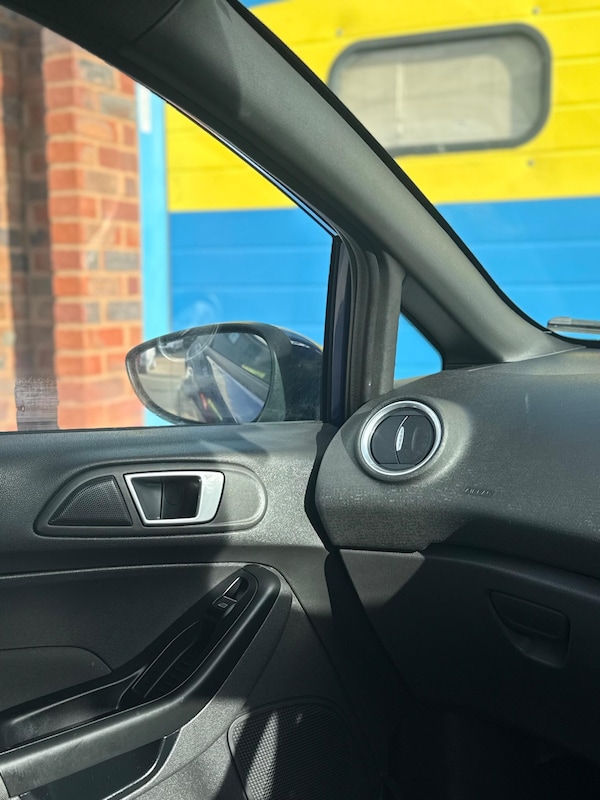 Used Ford Fiesta 2016 for sale - 76084207: Photo 16