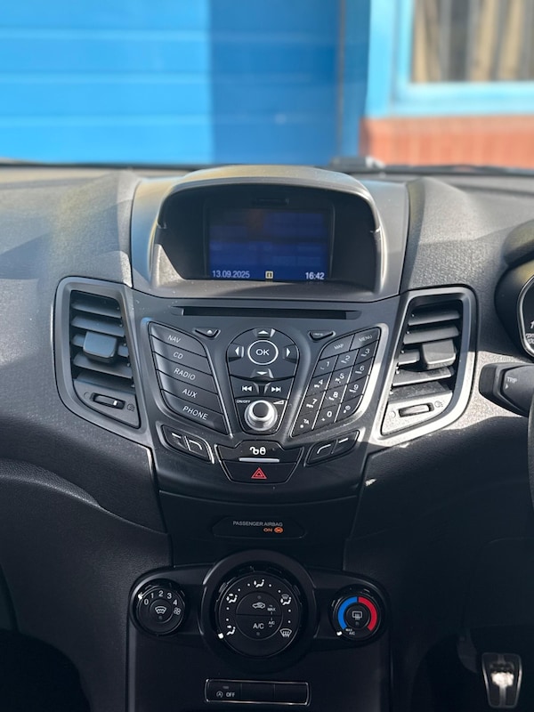 Used Ford Fiesta 2016 for sale - 76084207: Photo 19