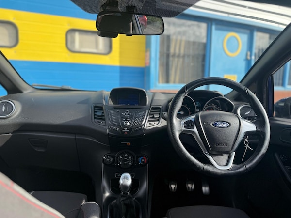 Used Ford Fiesta 2016 for sale - 76084207: Photo 29