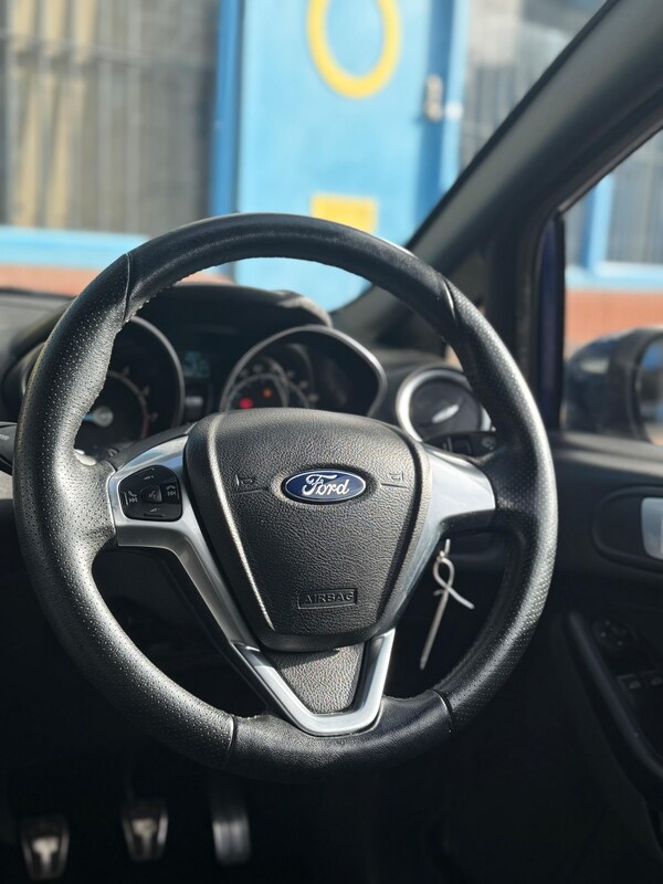 Used Ford Fiesta 2016 for sale - 76084207: Photo 31