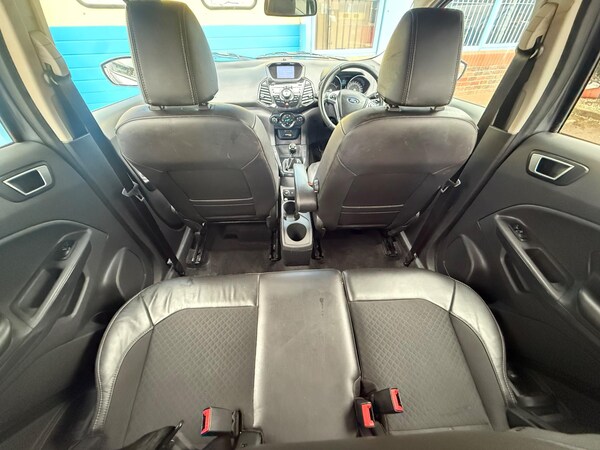 Used Ford Ecosport 2016 for sale - 75459277: Photo 26