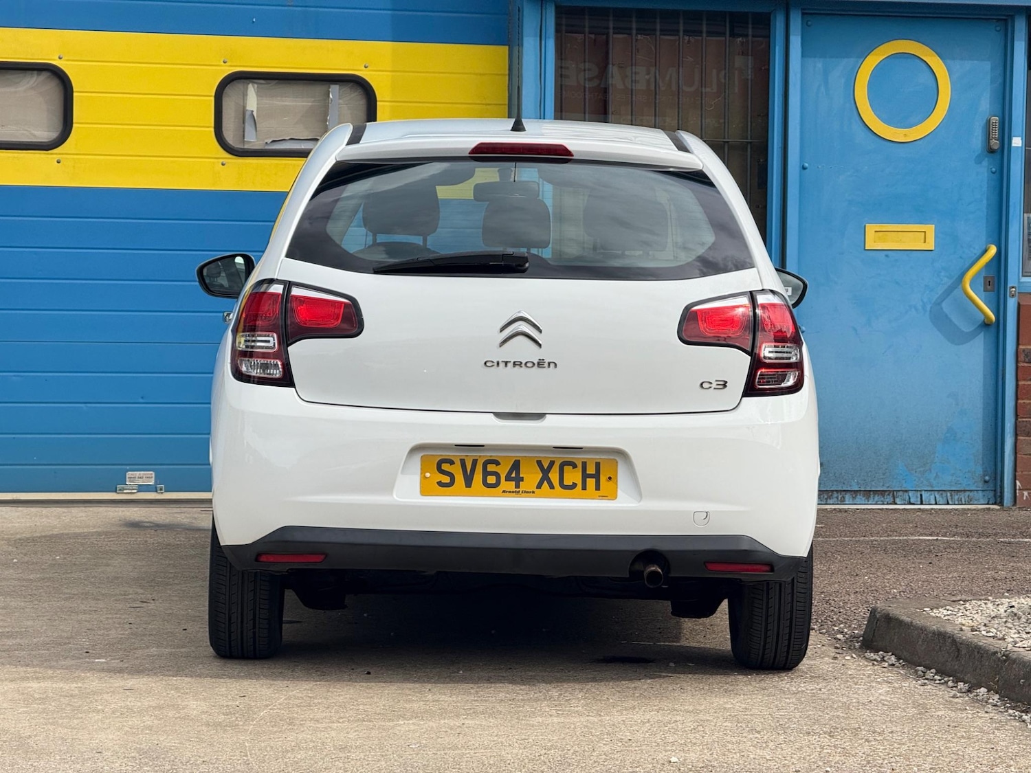 Vehicle 29