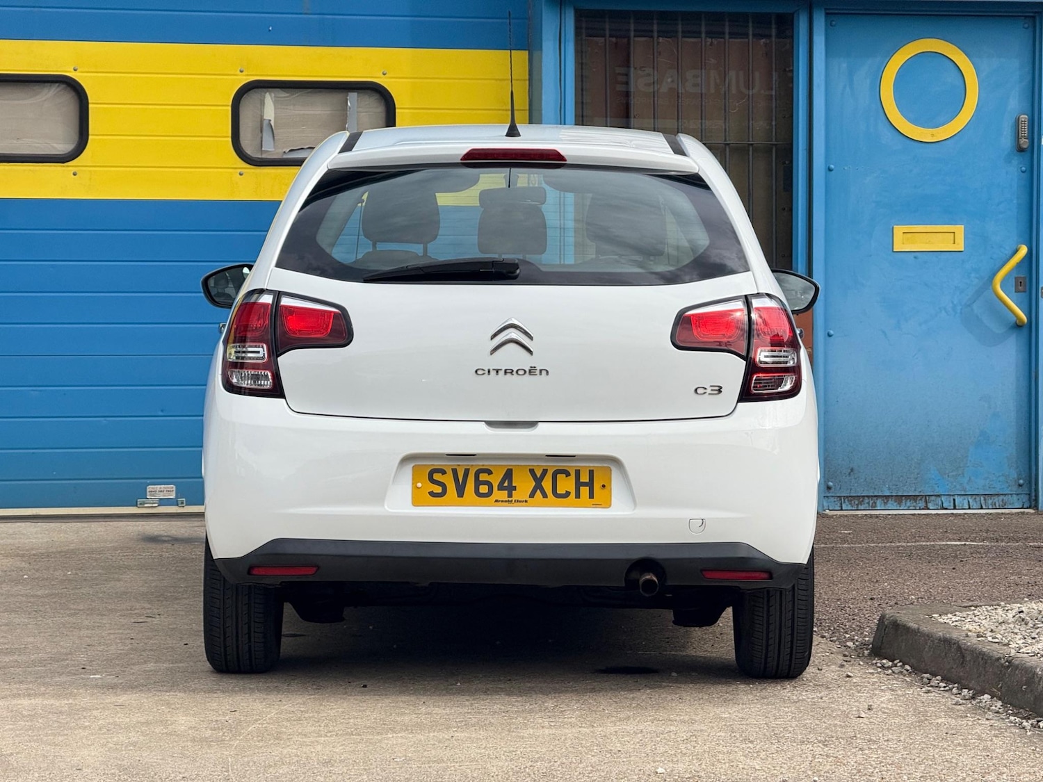 Vehicle 83