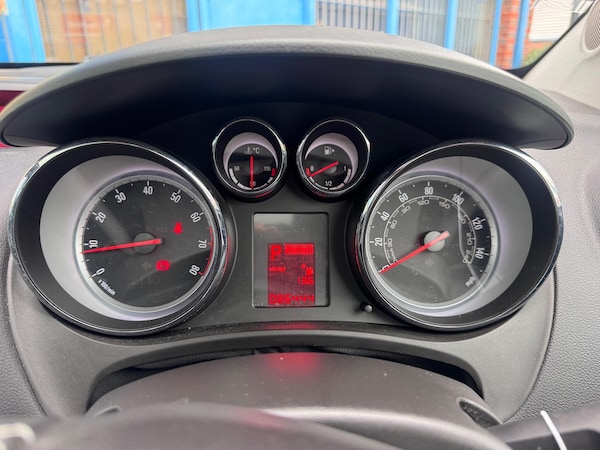 Used Vauxhall Meriva 2013 for sale - 76246512: Photo 21