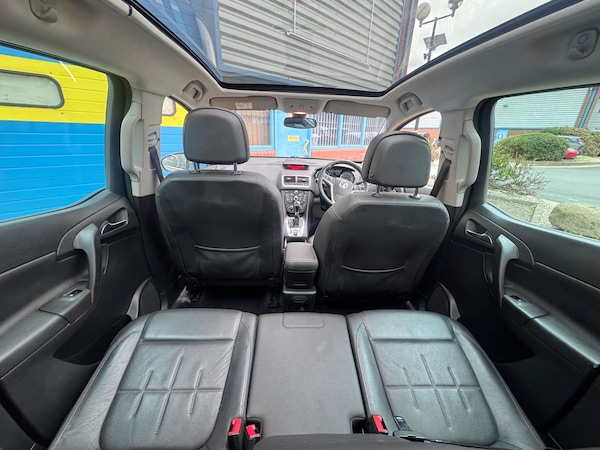 Used Vauxhall Meriva 2013 for sale - 76246512: Photo 32