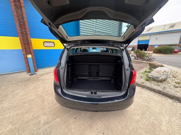 Used Vauxhall Meriva 2013 for sale - 76246512: Photo 33