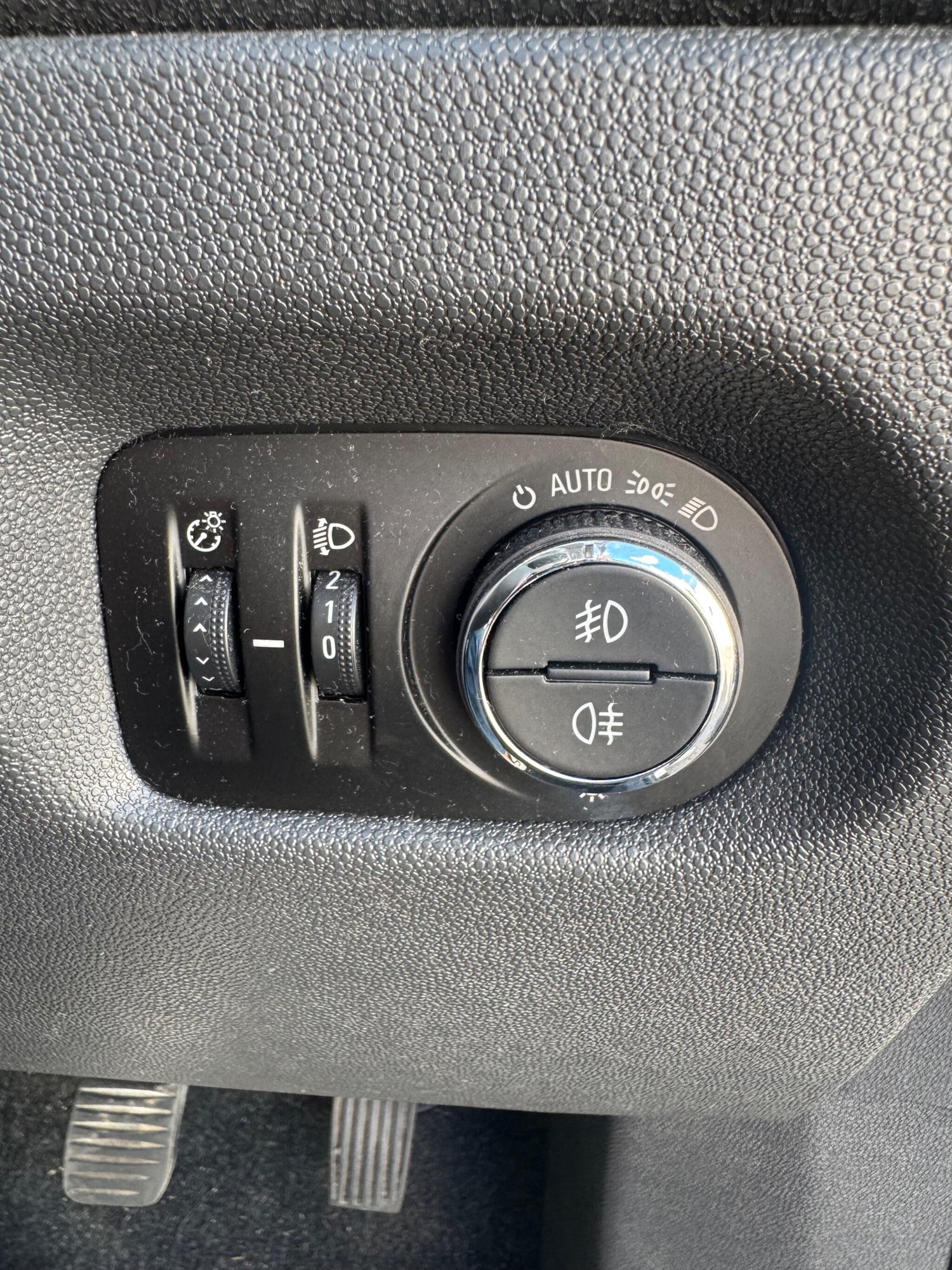 Vehicle 19