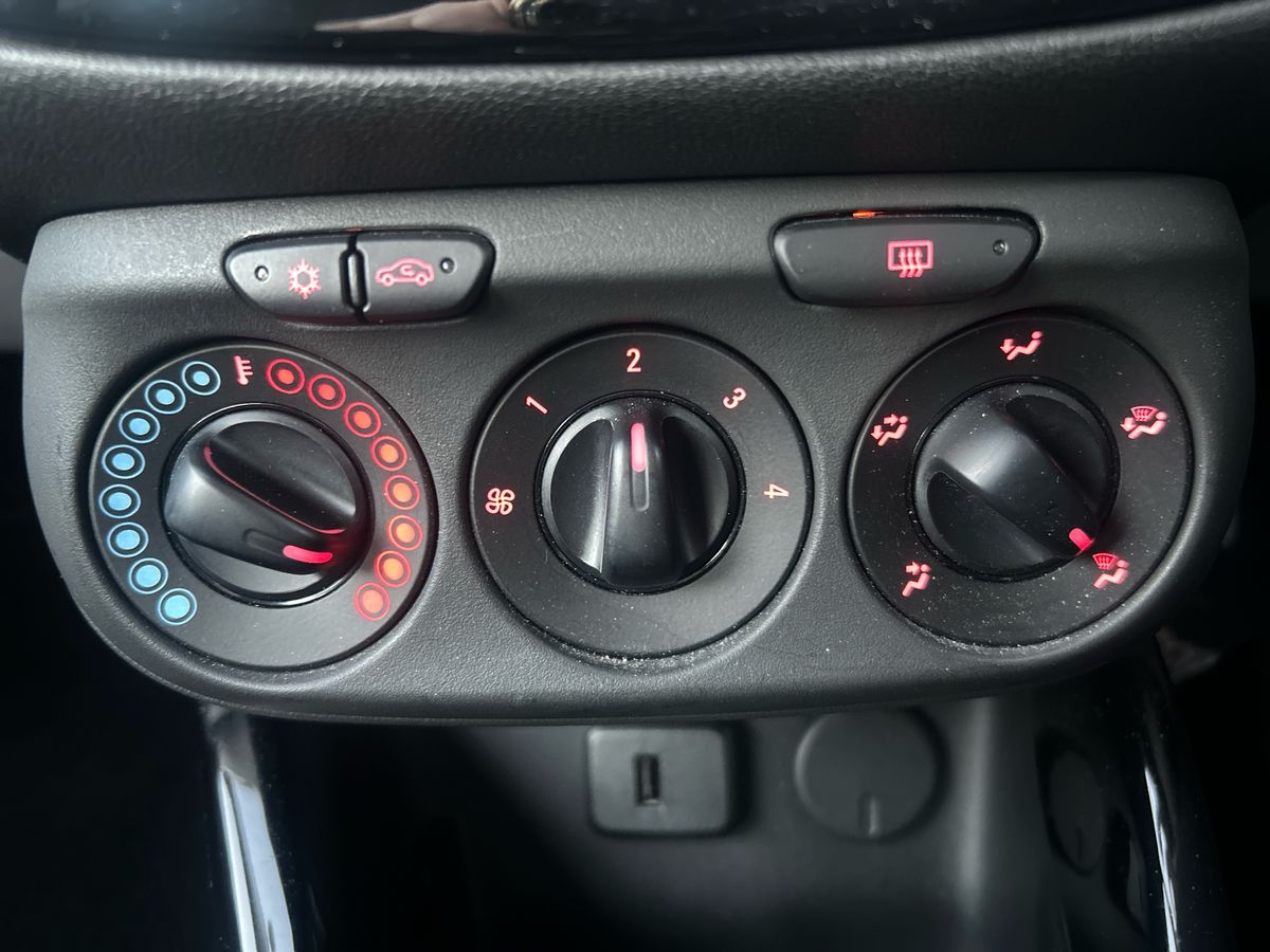 Used Vauxhall Corsa 2016 for sale - 77007939: Photo 23