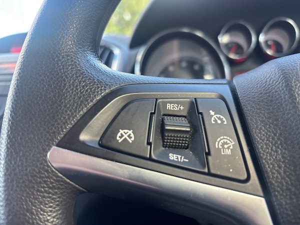Used Vauxhall Zafira 2016 for sale - 76030084: Photo 18