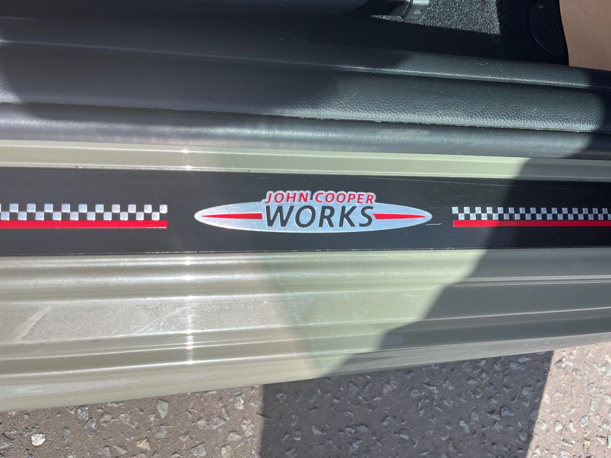 Used MINI Convertible 2019 for sale - 77041497: Photo 19