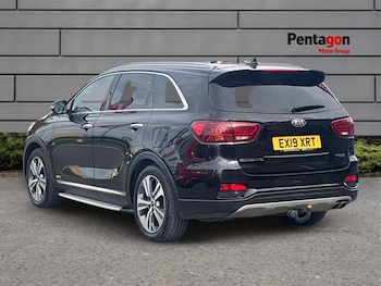 Used Kia Sorento 2019 for sale - 76015726: Photo 2