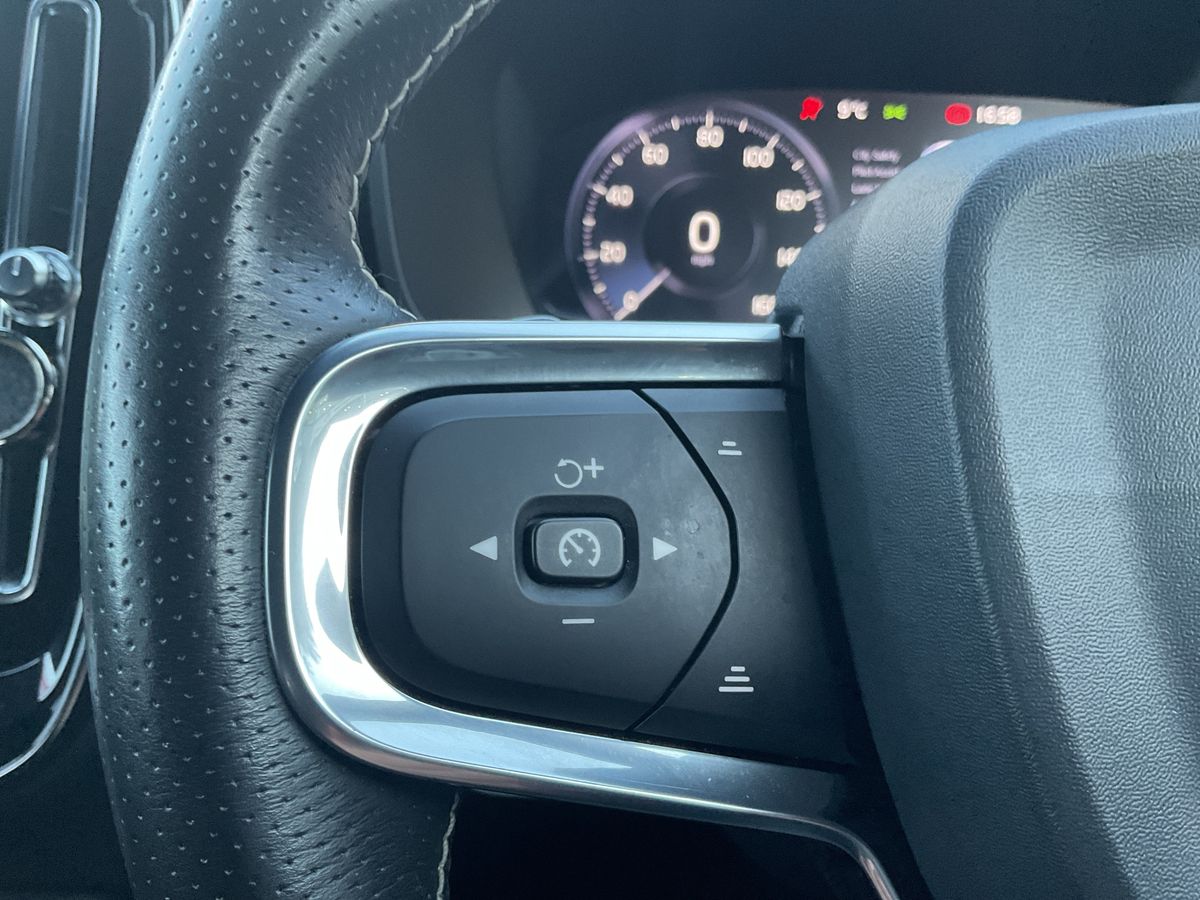 Used Volvo XC40 2020 for sale - 76351488: Photo 21