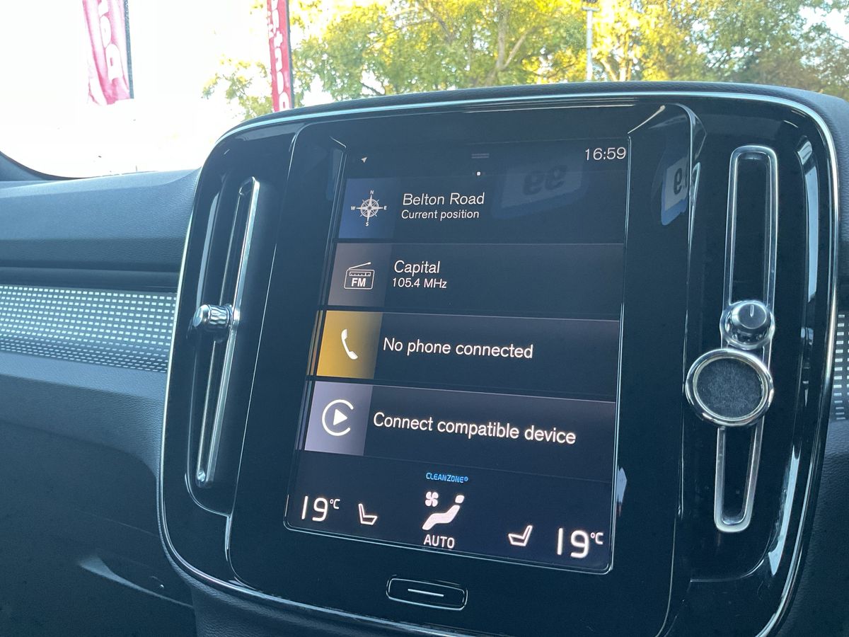 Used Volvo XC40 2020 for sale - 76351488: Photo 26