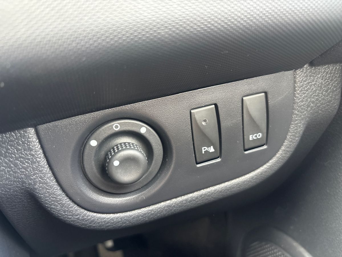 Used Dacia Sandero Stepway 2020 for sale - 76344658: Photo 18