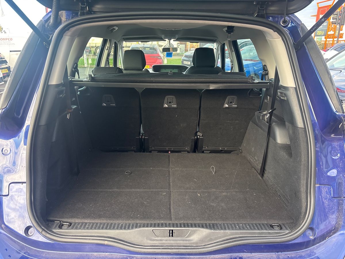 Used Citroen C4 Grand Picasso 2019 for sale - 76963134: Photo 11