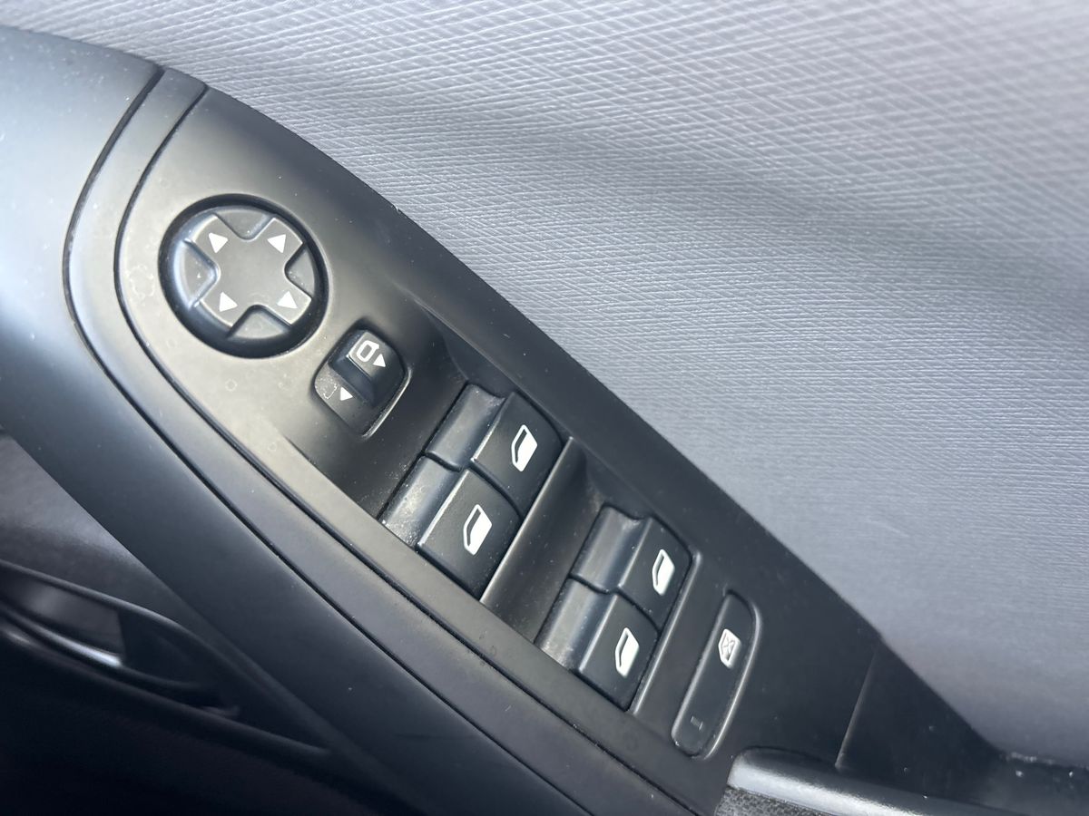 Used Citroen C4 Grand Picasso 2019 for sale - 76963134: Photo 20