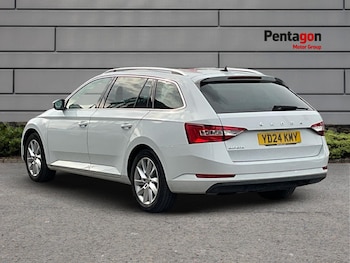 Used Skoda Superb 2024 for sale - 75498933: Photo