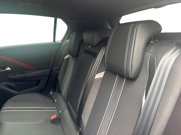Used Vauxhall Astra 2022 for sale - 76133360: Photo 10
