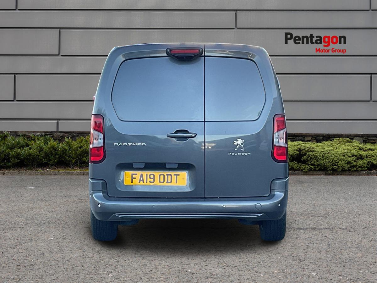 Used Peugeot Partner 2019 for sale - 76605413: Photo 16