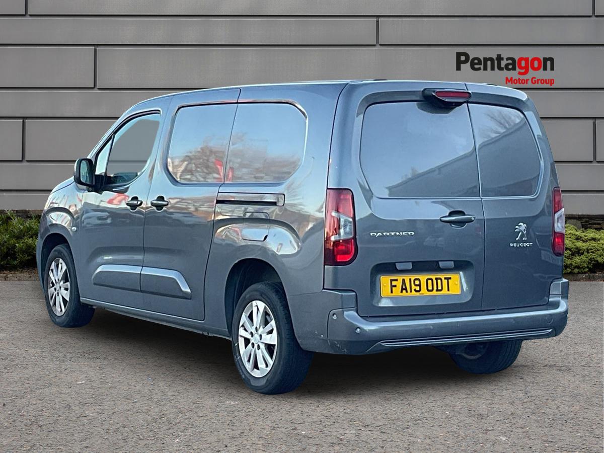 Used Peugeot Partner 2019 for sale - 76605413: Photo 2