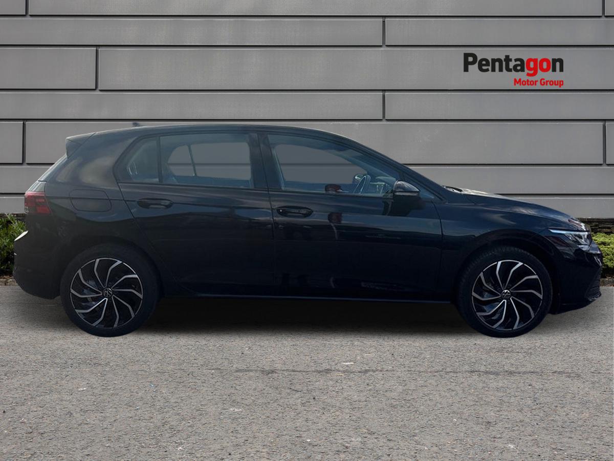 Used Volkswagen Golf 2023 for sale - 76113160: Photo 13