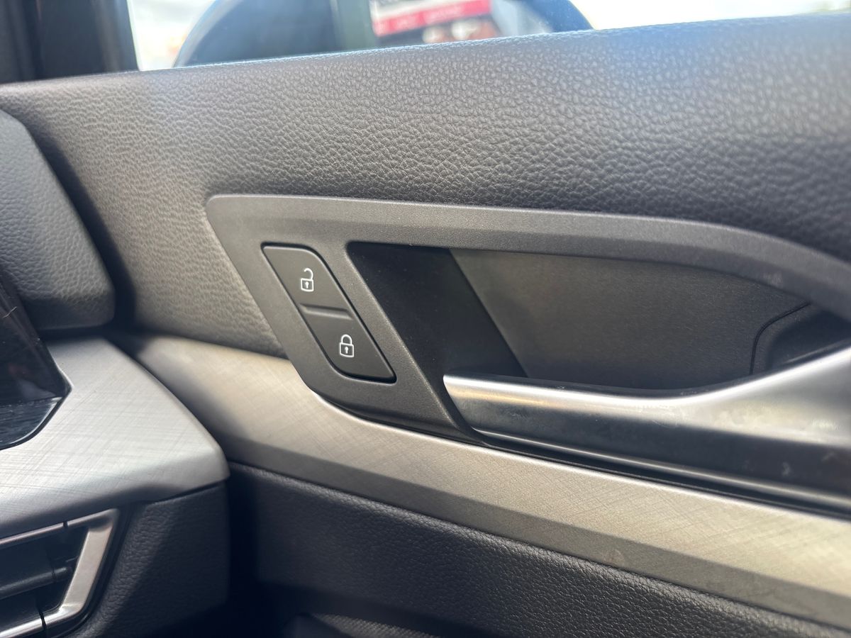 Used Volkswagen Golf 2023 for sale - 76113160: Photo 19