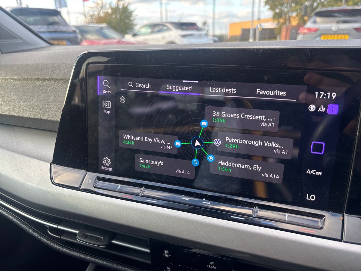 Used Volkswagen Golf 2023 for sale - 76113160: Photo 24