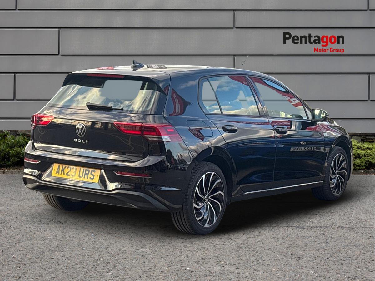 Used Volkswagen Golf 2023 for sale - 76113160: Photo 4