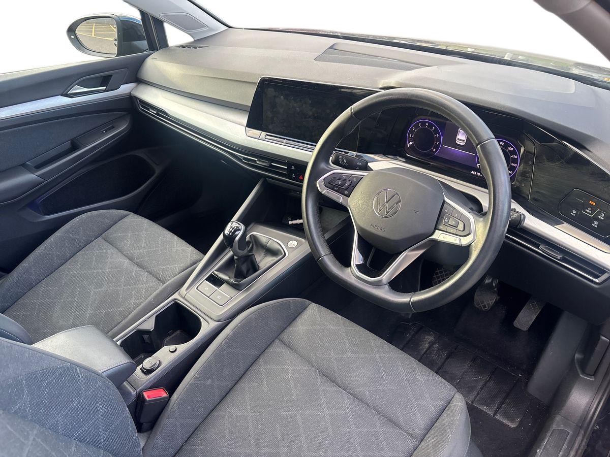 Used Volkswagen Golf 2023 for sale - 76113160: Photo 5