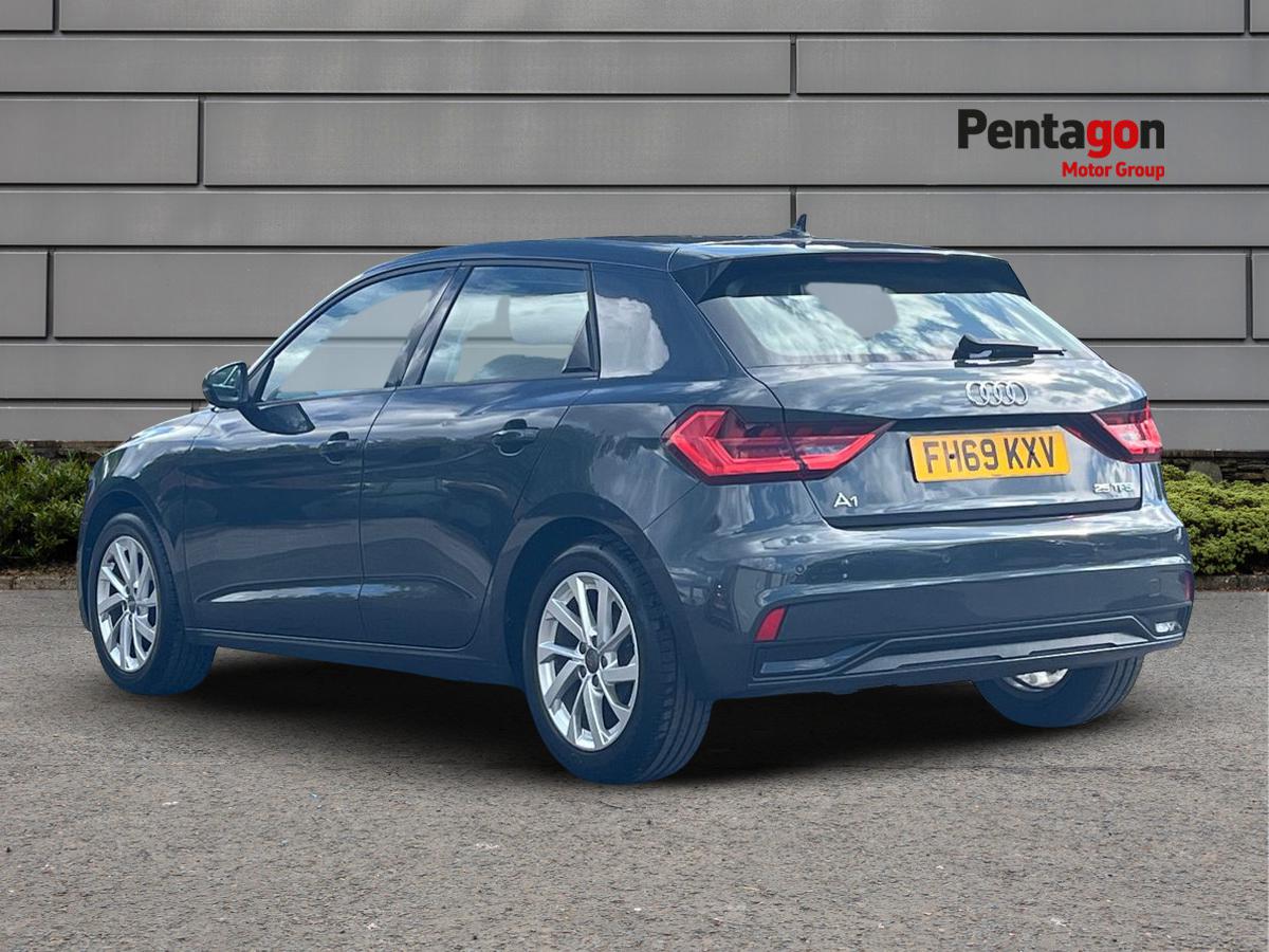 Used Audi A1 2020 for sale - 76401549: Photo 2