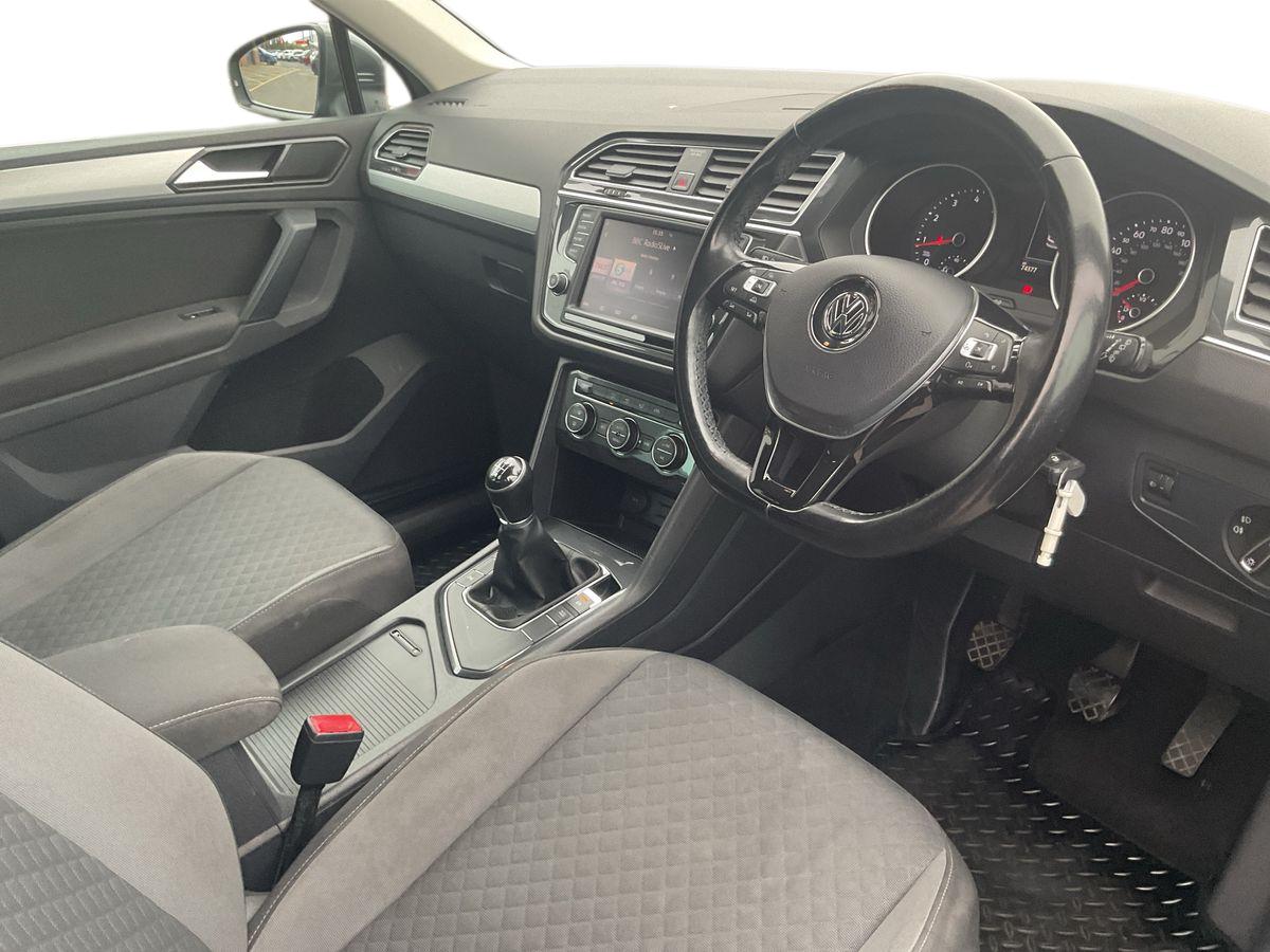 Used Volkswagen Tiguan 2017 for sale - 76211409: Photo 5