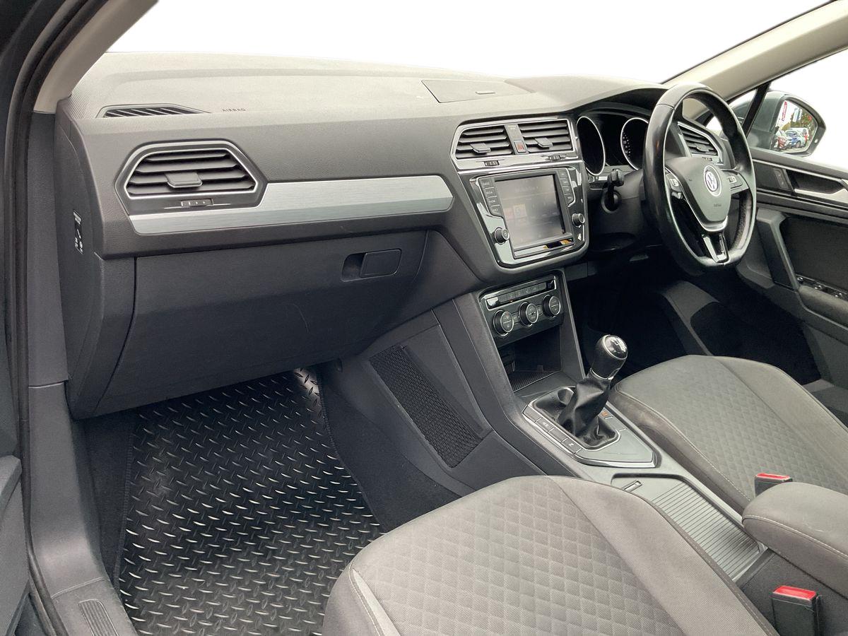 Used Volkswagen Tiguan 2017 for sale - 76211409: Photo 8