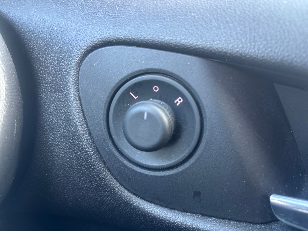 Used Vauxhall ADAM 2018 for sale - 76624827: Photo 21