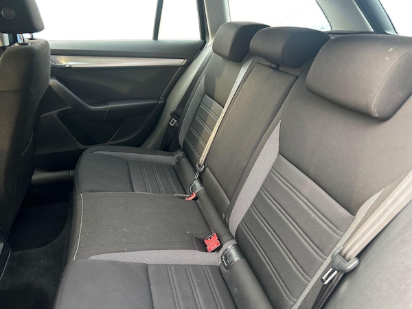 Used Skoda Octavia 2019 for sale - 76004114: Photo 10