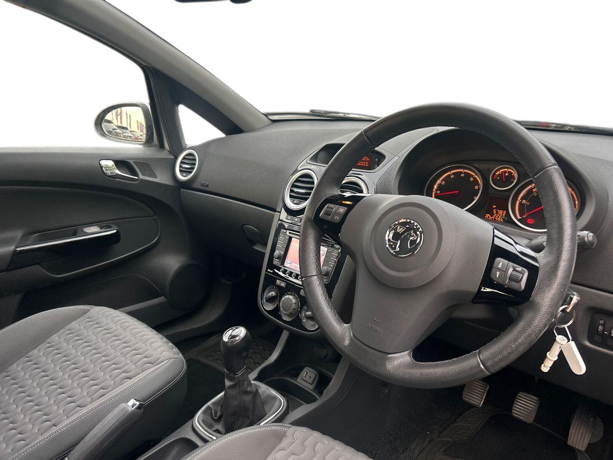 Used Vauxhall Corsa 2015 for sale - 76015752: Photo 5