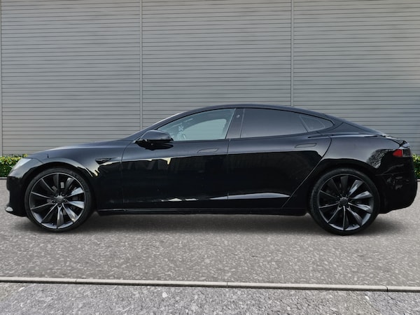 Used Tesla Model S 2017 for sale - 75617512: Photo 8