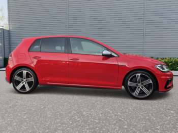 Used Volkswagen Golf 2017 for sale - 73995778: Photo