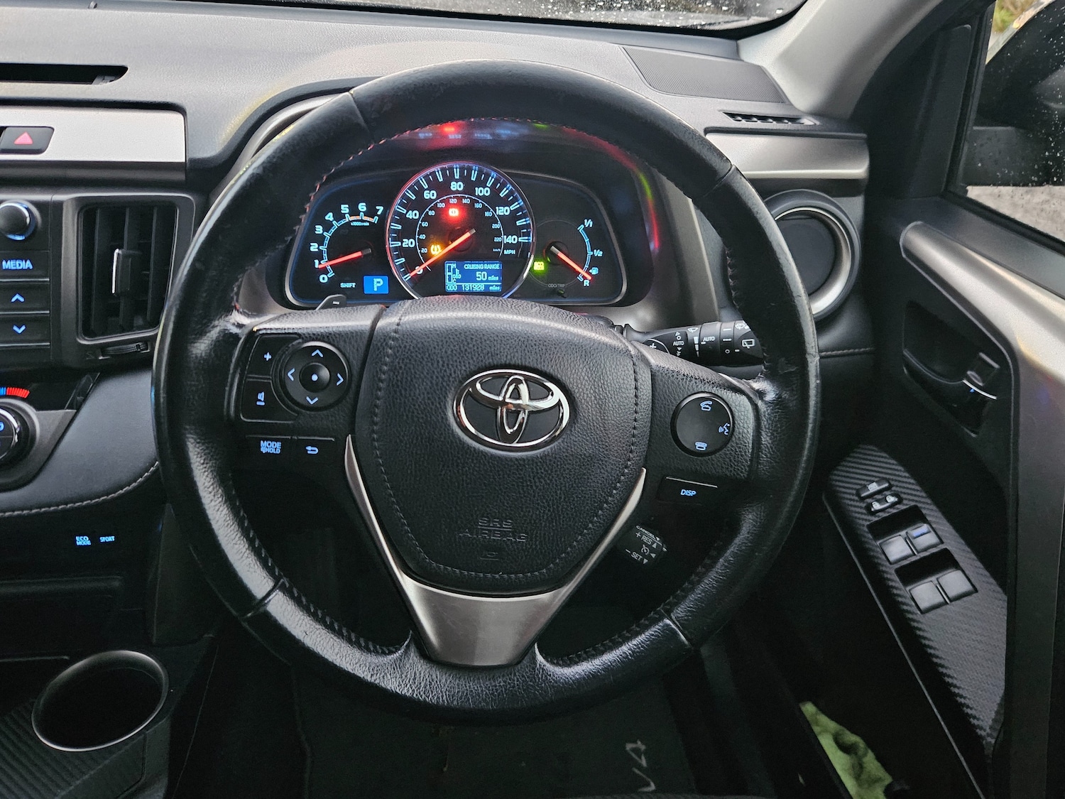 Used Toyota RAV4 2013 for sale - 76469131: Photo 10