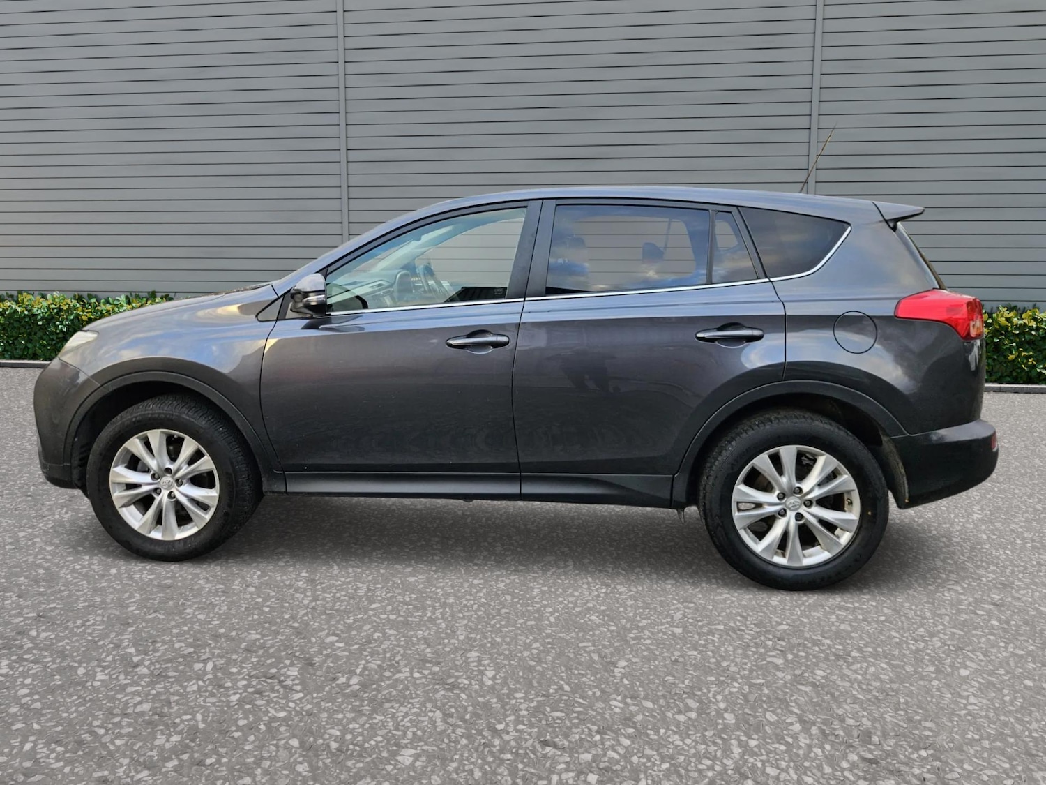 Used Toyota RAV4 2013 for sale - 76469131: Photo 6